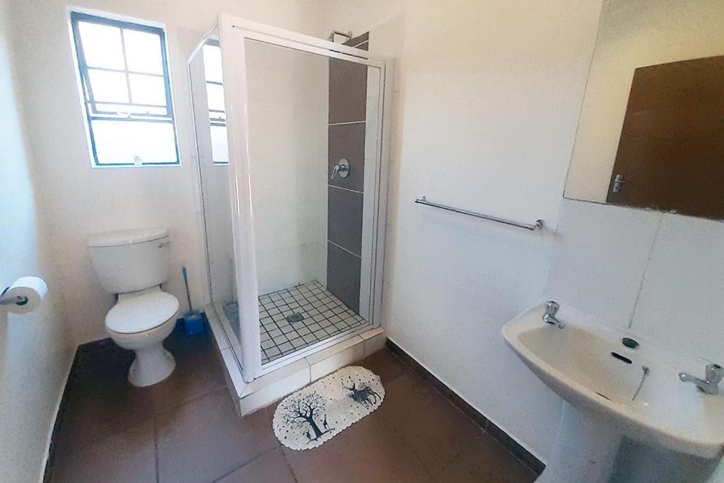 Queens Palace Pretoria-Noord 客房 照片