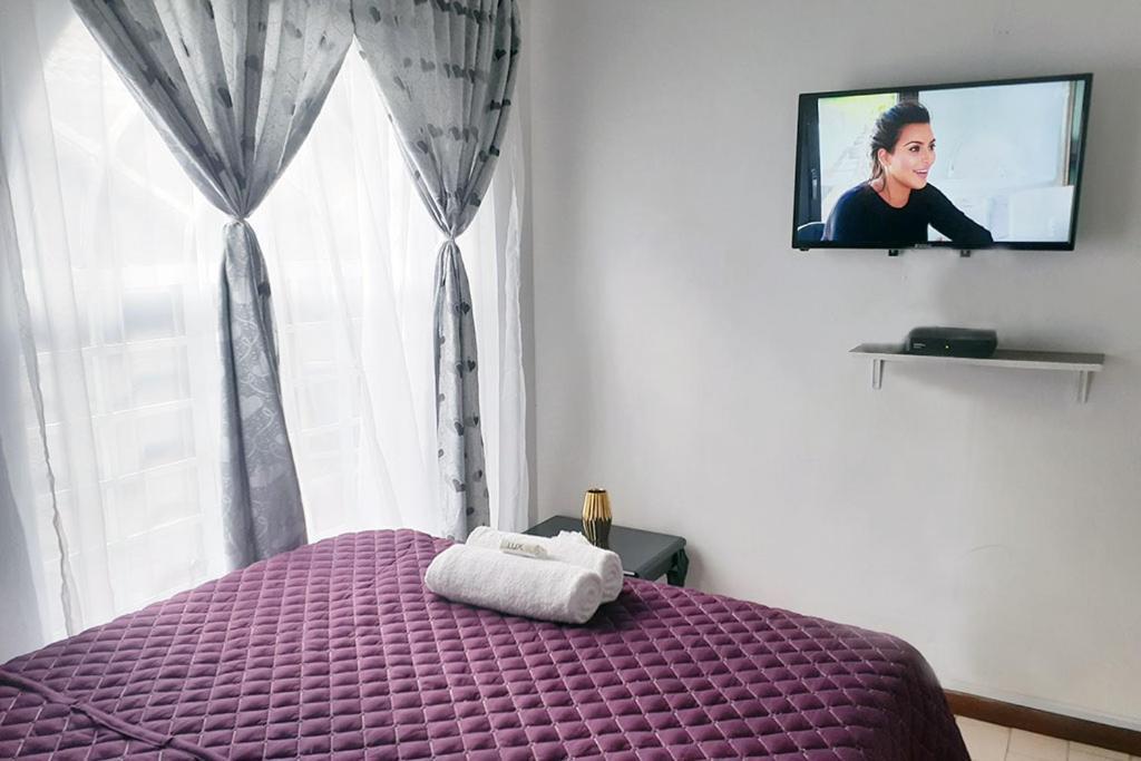 Queens Palace Pretoria-Noord 客房 照片