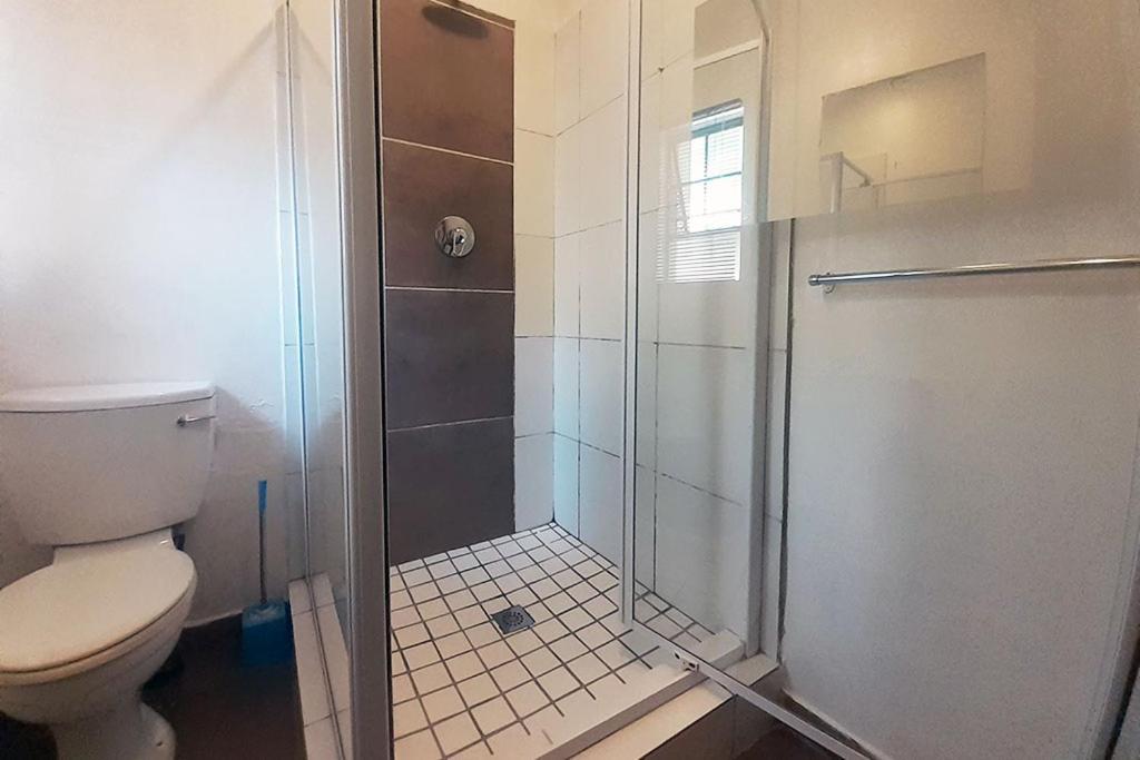 Queens Palace Pretoria-Noord 客房 照片