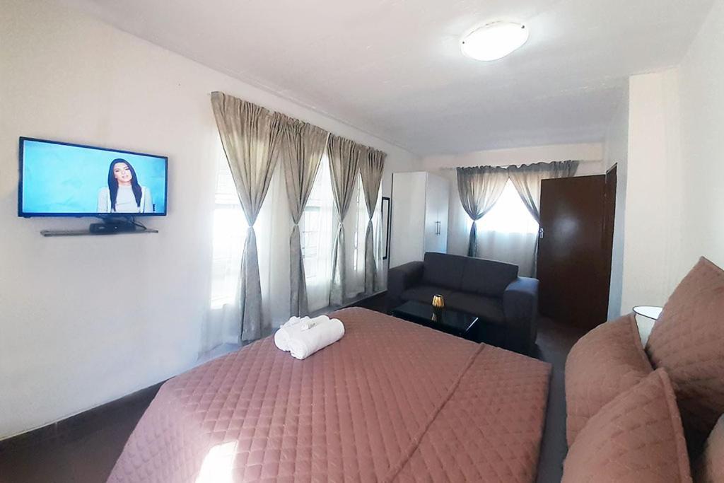 Queens Palace Pretoria-Noord 客房 照片