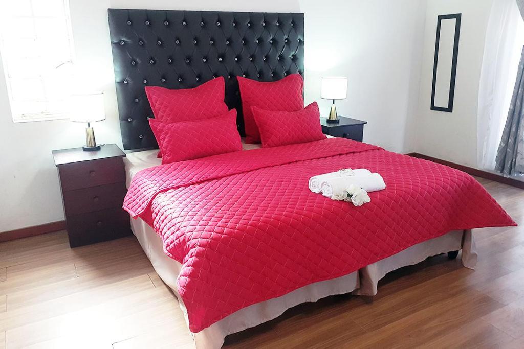 Queens Palace Pretoria-Noord 客房 照片
